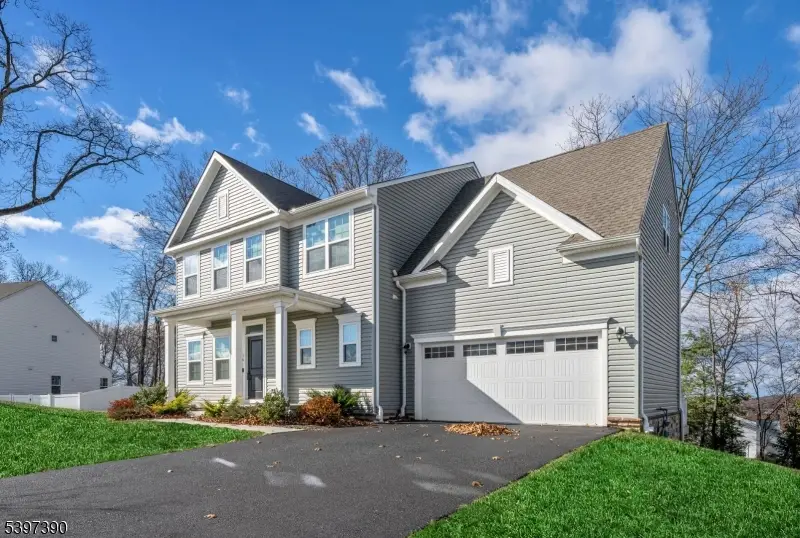 16 Esposito Ln, Landing, NJ 07850 - Image #3