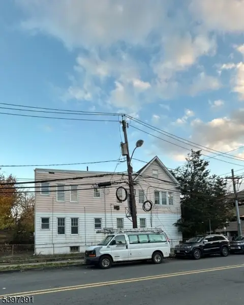 195 Lehigh Ave, Newark, NJ 07112 - Image #2