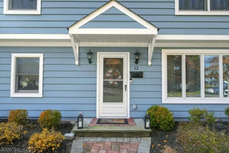 12 Bergen Dr, Cedar Grove, NJ 07009 - Image #2