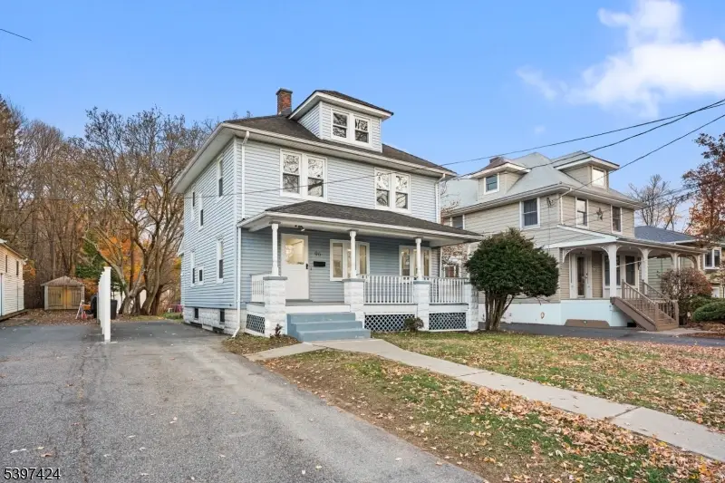 96 Montclair Ave, Little Falls, NJ 07424 - Image #2