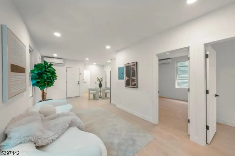 336A Danforth Ave, Jersey City, NJ 07305 - Image #2