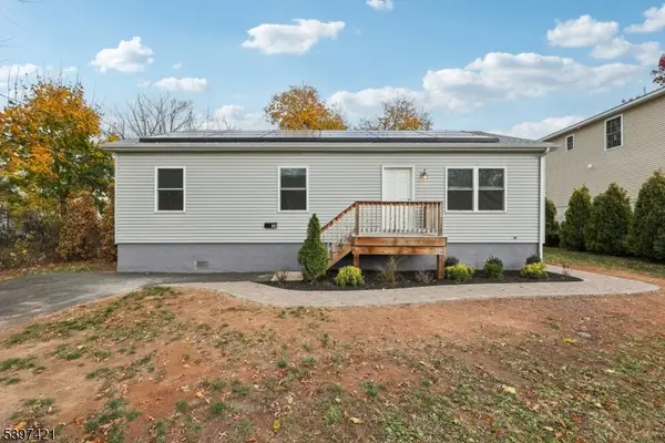 19 Beekman St, Manville Boro, NJ 08835