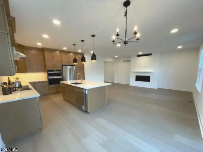 26 Blackmoor Ln, Randolph, NJ 07869 - Image #3