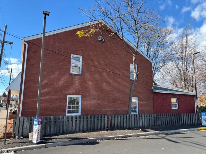 10 Brooks Blvd, Manville, NJ 08835 - Image #3