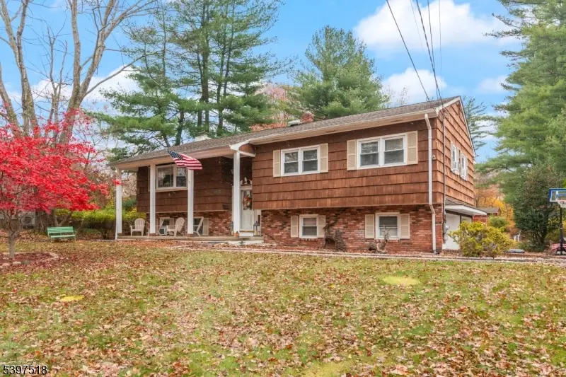 1264 Ringwood Ave, Pompton Lakes, NJ 07442 - Image #2