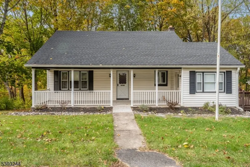 324 Tunnel Rd, Bethlehem Township, NJ 08802 - Image #3