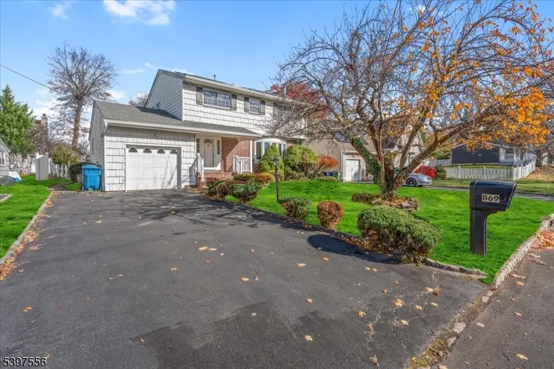 869 Ternay Ave, Scotch Plains, NJ 07076 - Image #3