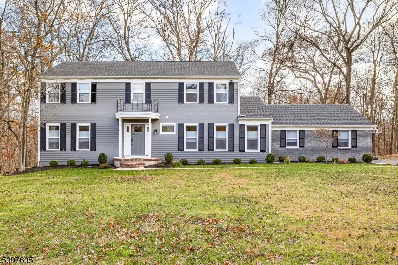 22 Stockade Rd, Warren, NJ 07059 - Image #2