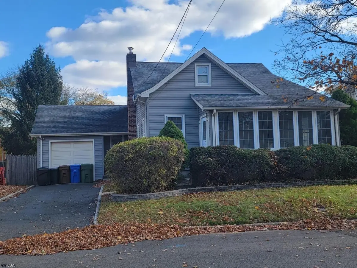 333 Livingston Rd, Linden, NJ 07036 - Image #1