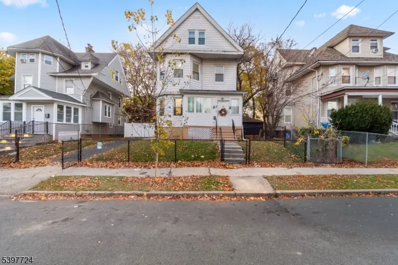 21-23 Leslie St, Newark, NJ 07108 - Image #2