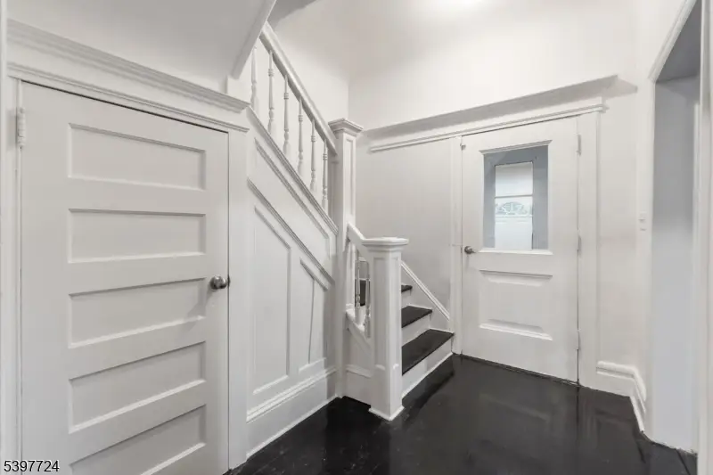 21-23 Leslie St, Newark, NJ 07108 - Image #3