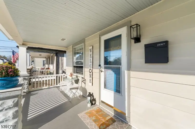 241 Aurora St, Delaware Park, NJ 08865 - Image #3