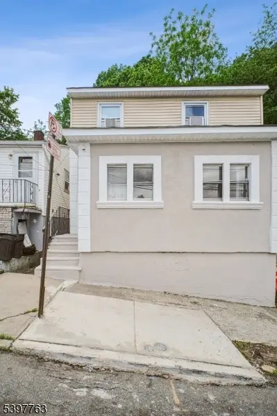 296 Dixon Ave, Paterson, NJ 07501 - Image #1