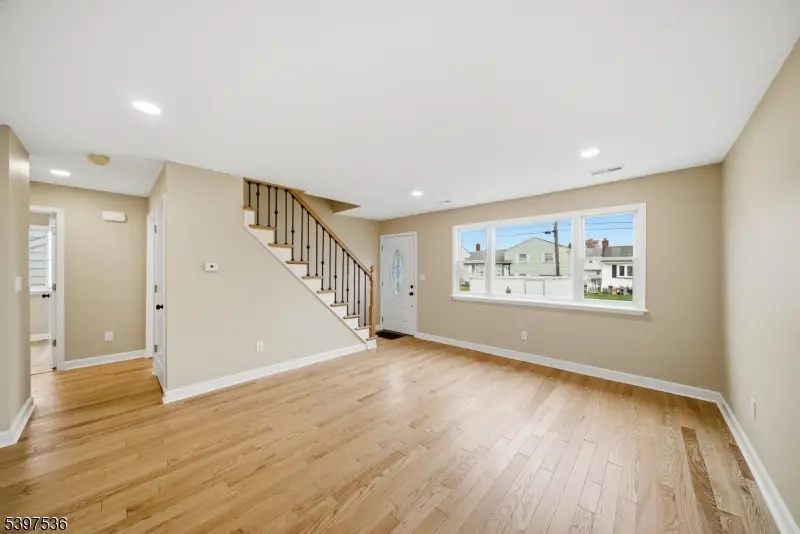 2535 Standish Ave, Union, NJ 07083 - Image #2