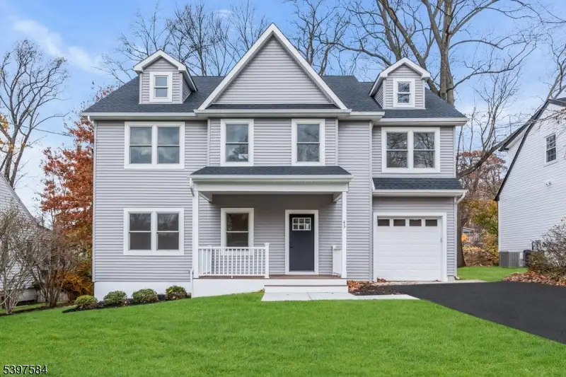 45 Crystal Ave, West Orange, NJ 07052 - Image #1