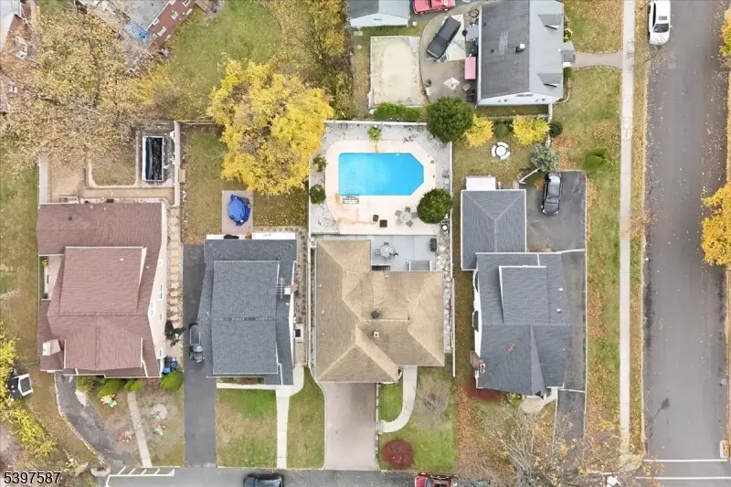 175 Weaver Ave, Bloomfield, NJ 07003 - Image #3