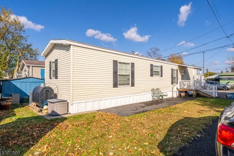 225 Albert St, Lodi, NJ 07644 - Image #3