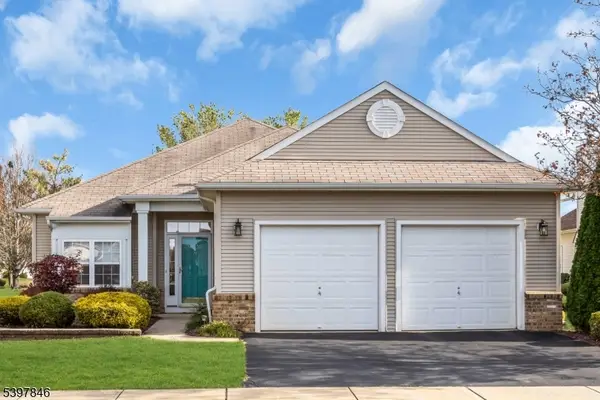 6 Margaux Dr, Manchester Twp., NJ 08759