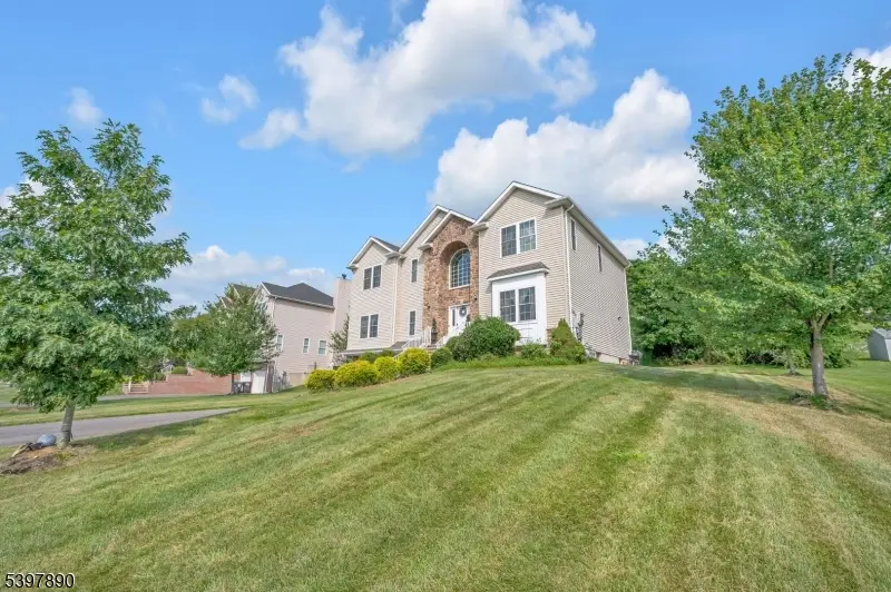 6 Jacob Way, Lopatcong, NJ 08865 - Image #3