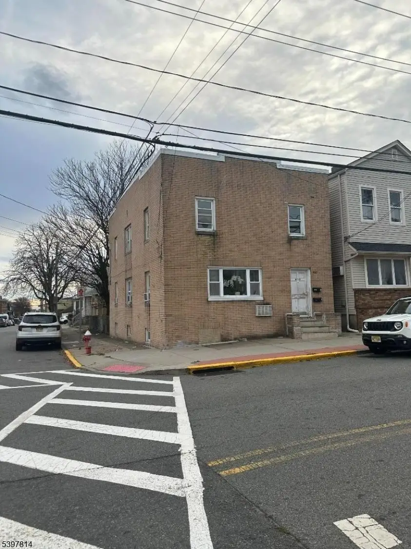 410 Cliff St, Fairview, NJ 07022 - #2