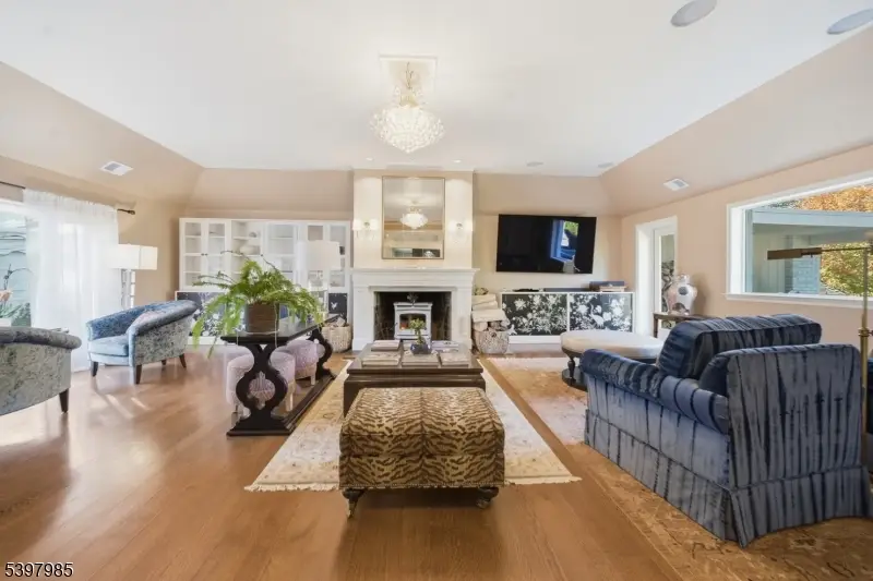 18 Pepperidge Tree Ter, Kinnelon, NJ 07405 - Image #3