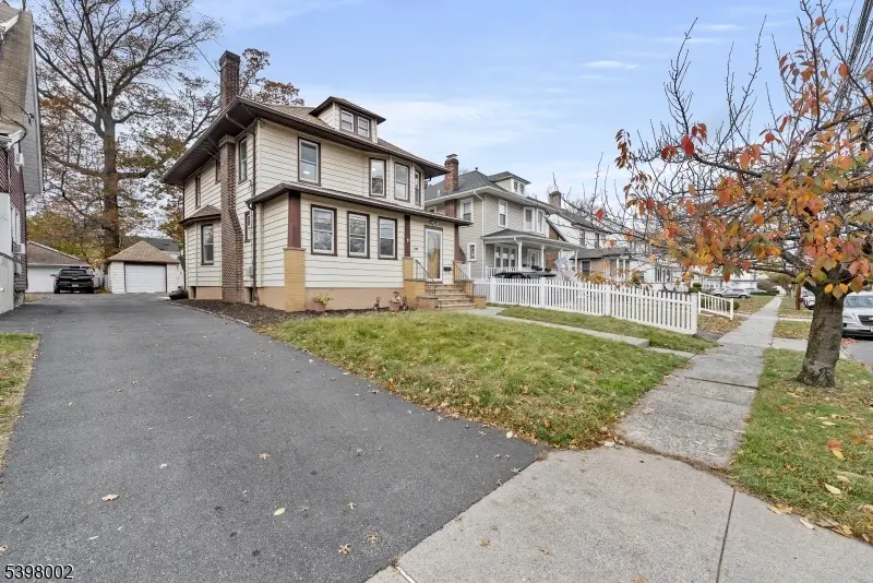 138 Monmouth Rd, Elizabeth, NJ 07208 - Image #3