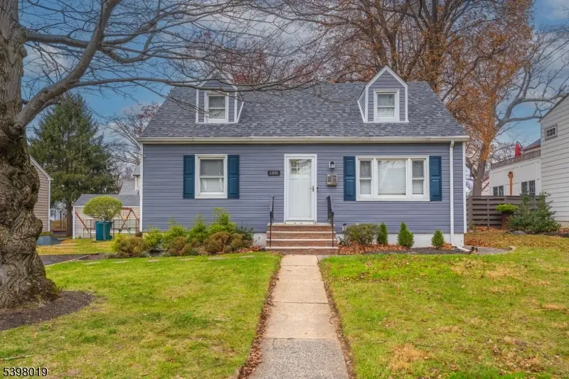 1305 Sunnyside Pl, Plainfield, NJ 07060 - Image #1