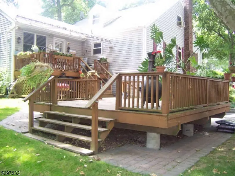 20 Hilltop Ave, Clark, NJ 07066 - Image #1