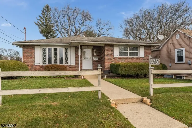 1035 Grand St, Phillipsburg, NJ 08865 - Image #1