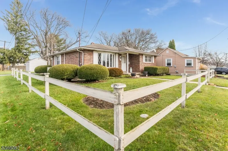 1035 Grand St, Phillipsburg, NJ 08865 - Image #3