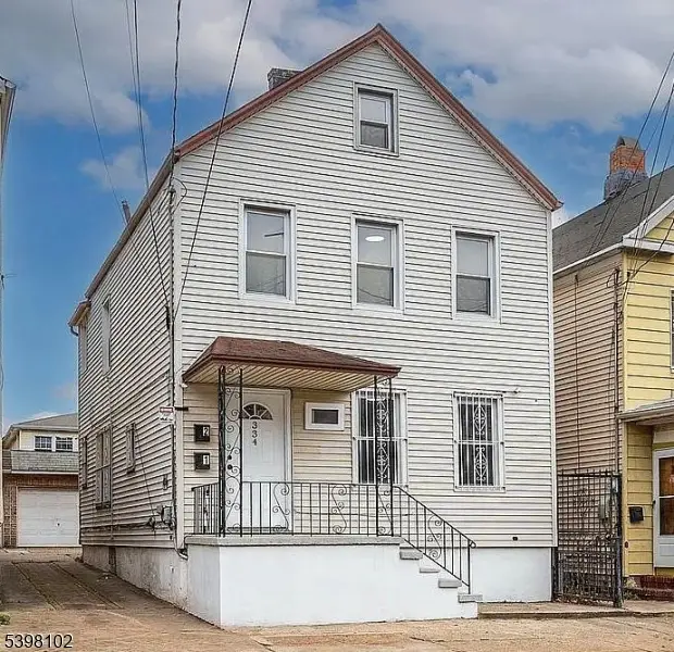 334 Pine St, Elizabethport, NJ 07206 - Image #1