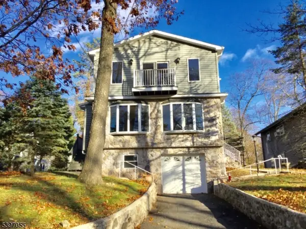 592 Dell Rd, Roxbury Twp., NJ 07850