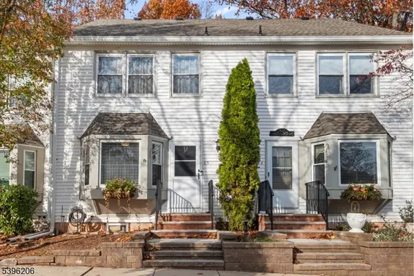 63 Jefferson Ct, Raritan Twp., NJ 08822