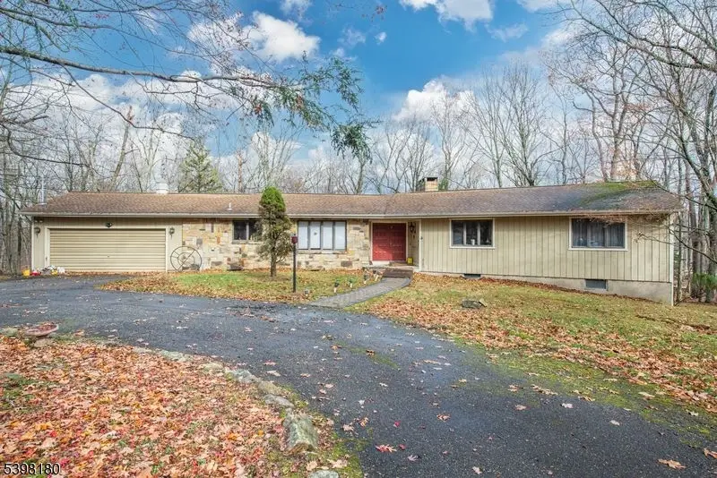 24 Wehrli Rd, Washington, NJ 07853 - Image #1