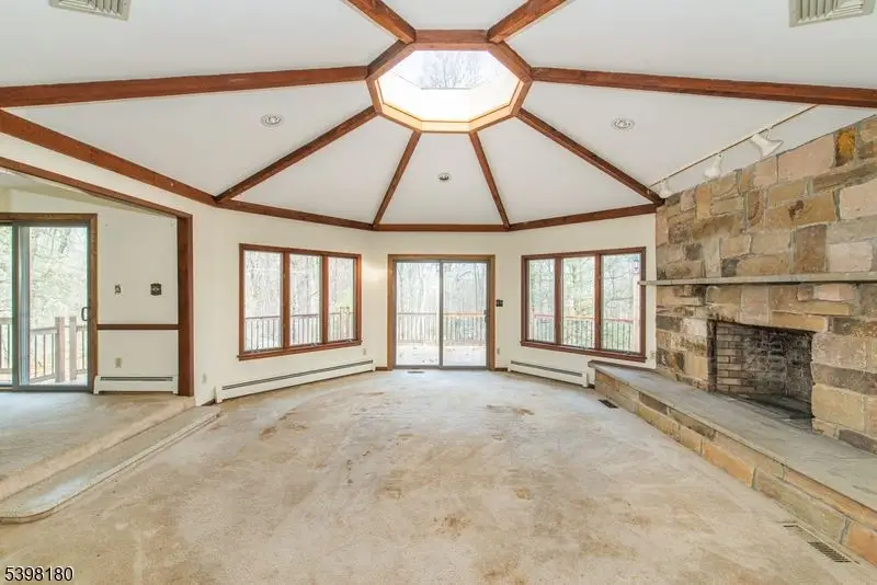 24 Wehrli Rd, Washington, NJ 07853 - Image #2