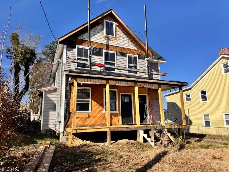 17 Union Pl, Newton, NJ 07860 - Image #1