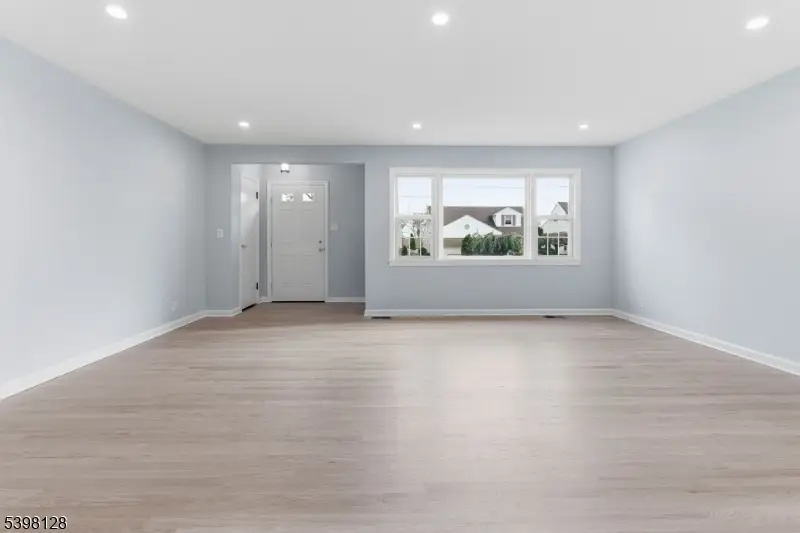 394 Martin Road, Union, NJ 07083 - Image #3