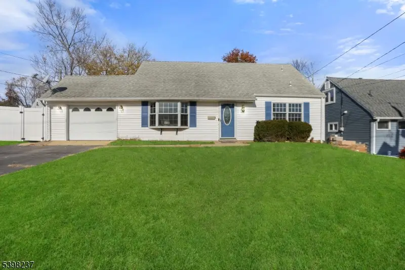 24 Frederick Ave, Colonia, NJ 07067 - Image #1
