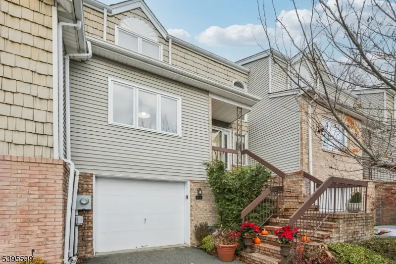 44 Averell Dr, Parsippany Troy Hills, NJ 07950 - Image #2