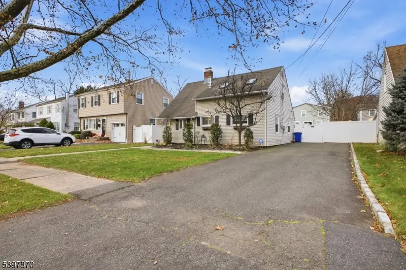 2085 Nicholl Ave, Scotch Plains, NJ 07076 - Image #3