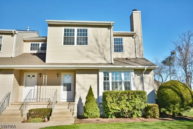 205 Driscoll Ct, Franklin Township, NJ 08873 - Image #2