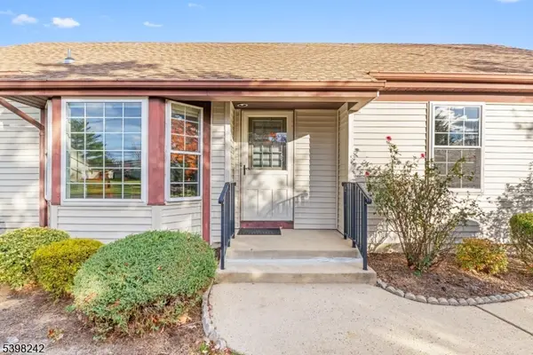 18C Benjamin Franklin Dr, Monroe Twp., NJ 08831