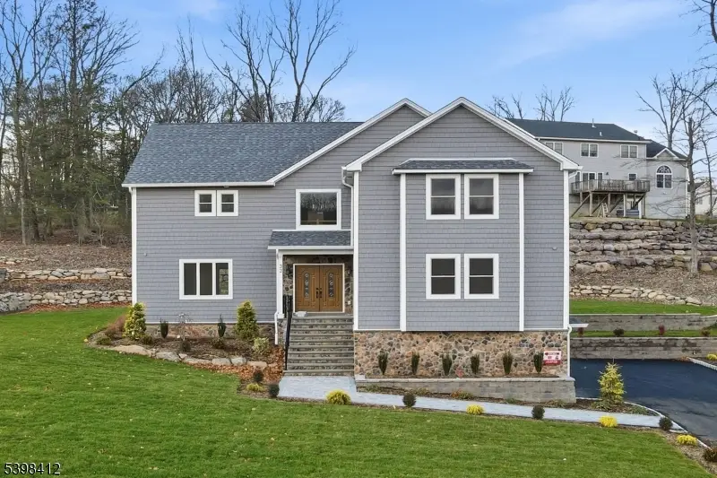33 Eagles Nest Ter, West Milford, NJ 07480 - Image #1