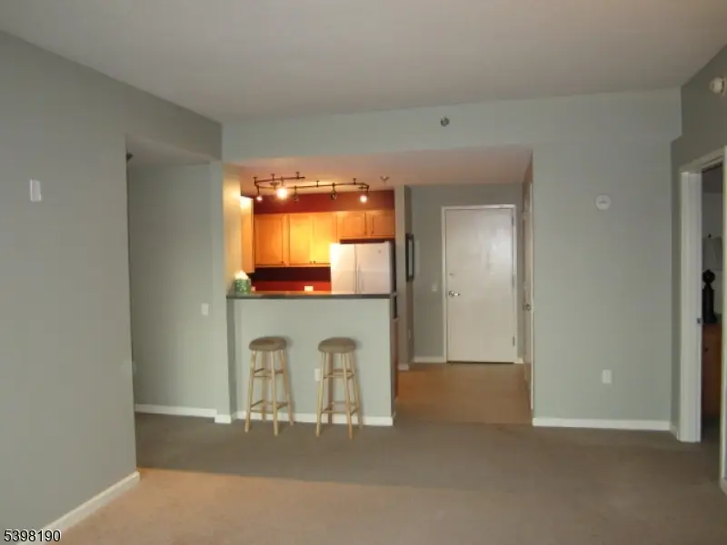 1 Carriage City Plz U613 #613, Rahway, NJ 07065 - Image #2