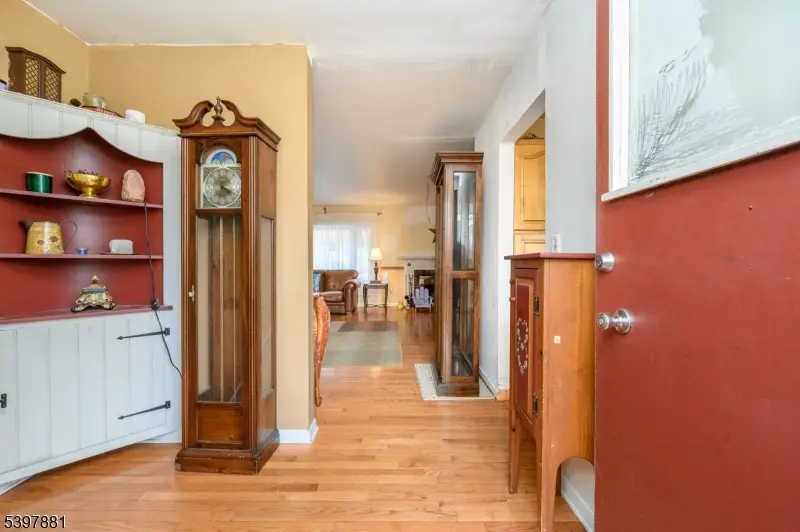 93 Mosher Rd, Griggstown, NJ 08540 - Image #3