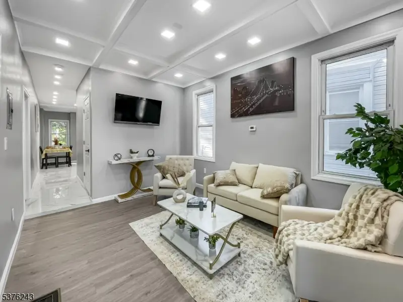 39 Brookdale Ave, Newark, NJ 07106 - Image #1