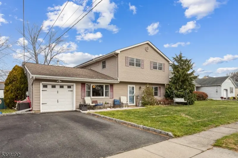 7 Overbrook Rd, Flanders, NJ 07836 - Image #3