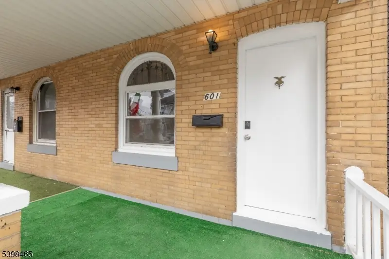 601 S Main St, Phillipsburg, NJ 08865 - Image #1