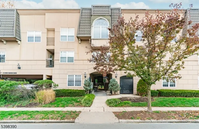 17-25 Church St #6, South Orange, NJ 07079 - Image #1