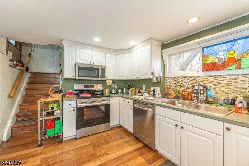 15 Cherry St, Newton, NJ 07860 - Image #3